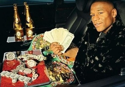 Cha Mayweather so con trai pha san vi thoi quen 'dot tien' hinh anh