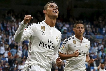 Ronaldo lap hat-trick, gianh danh hieu Vua pha luoi La Liga hinh anh