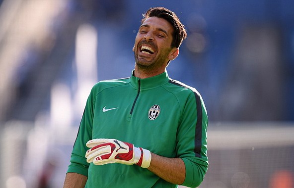 Buffon va Juve tu tin tao nen bat ngo truoc Barca hinh anh
