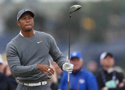 Tiger Woods khoi dau kem coi tai Open Championship hinh anh