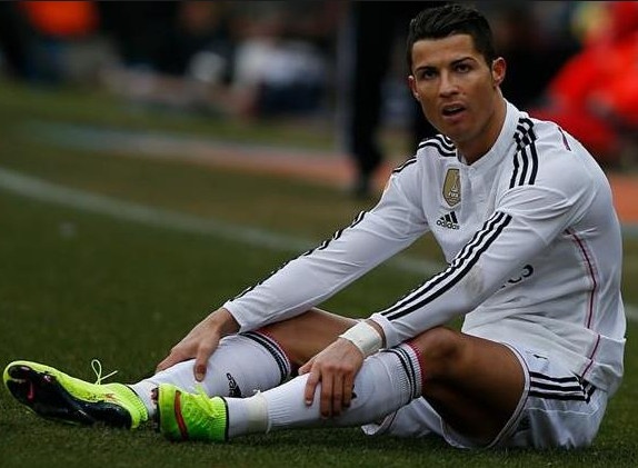 Ronaldo kip tro lai ngay khai man La Liga hinh anh