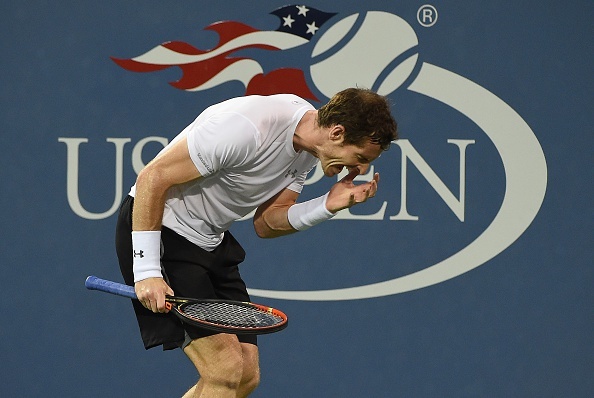 Murray tuc gian dap nat vot hinh anh