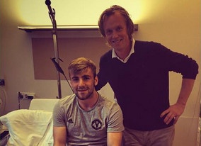 Luke Shaw khong trach hau ve tac bong gay chan minh hinh anh