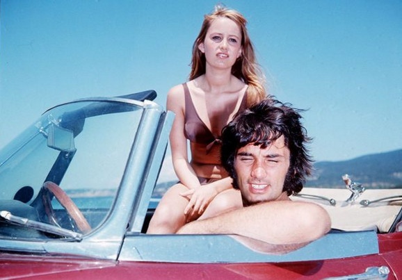 George Best: Cuoc doi phia sau anh den san khau Old Trafford hinh anh