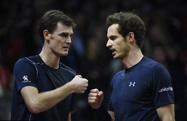 Anh em Murray giup tuyen Anh tien gan chuc vo dich Davis Cup hinh anh