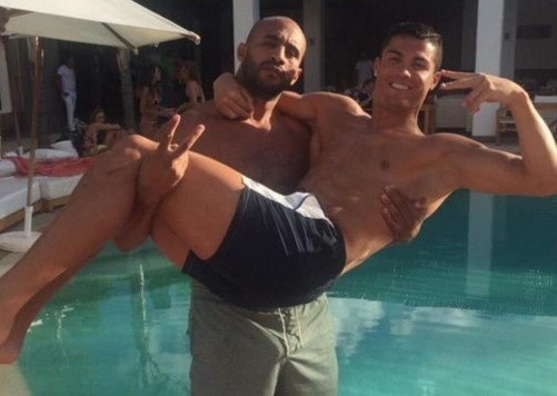 Real lo ngai loi song cua Ronaldo hinh anh