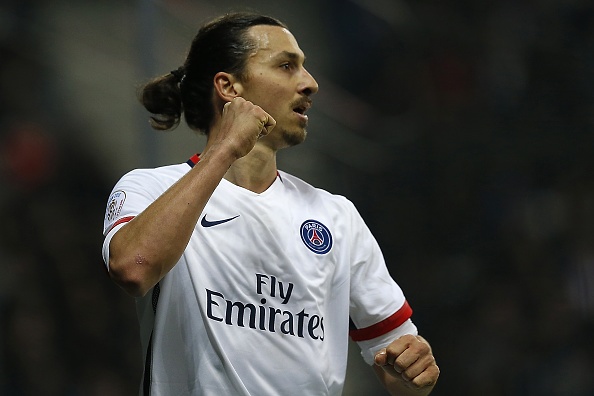 Ibra lap ky luc trong chien thang 3-0 cua PSG hinh anh