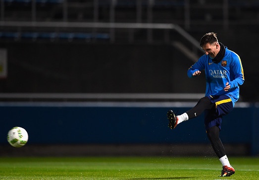 Messi ghi ban dang cap tren san tap FIFA Club World Cup hinh anh