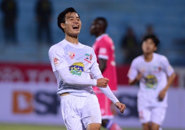 HAGL tam quen Cong Phuong, Tuan Anh bang tran thang dam hinh anh