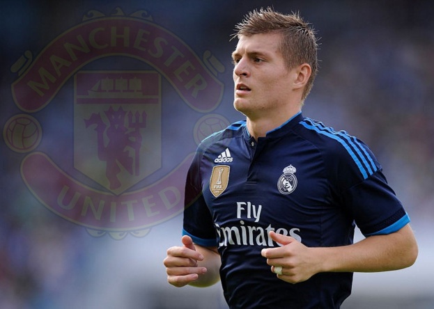 Mourinho muon don Kroos ve MU hinh anh