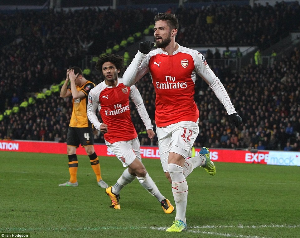 Arsenal vao tu ket cup FA anh 2