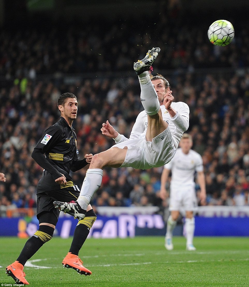 Ronaldo sut hong penalty anh 10