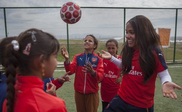 Oezil sẽ rời Arsenal ảnh 2 Oezil se roi Arsenal anh 2