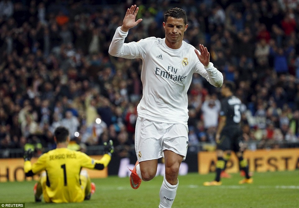 Ronaldo sut hong penalty anh 5