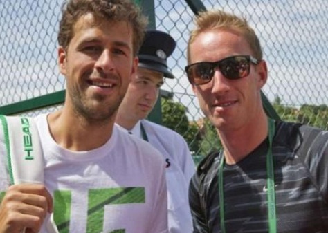 HLV cua tay vot so 1 Ha Lan bi bat vi tinh nghi giet nguoi hinh anh