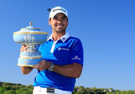 Jason Day tung muon tu bo golf hinh anh