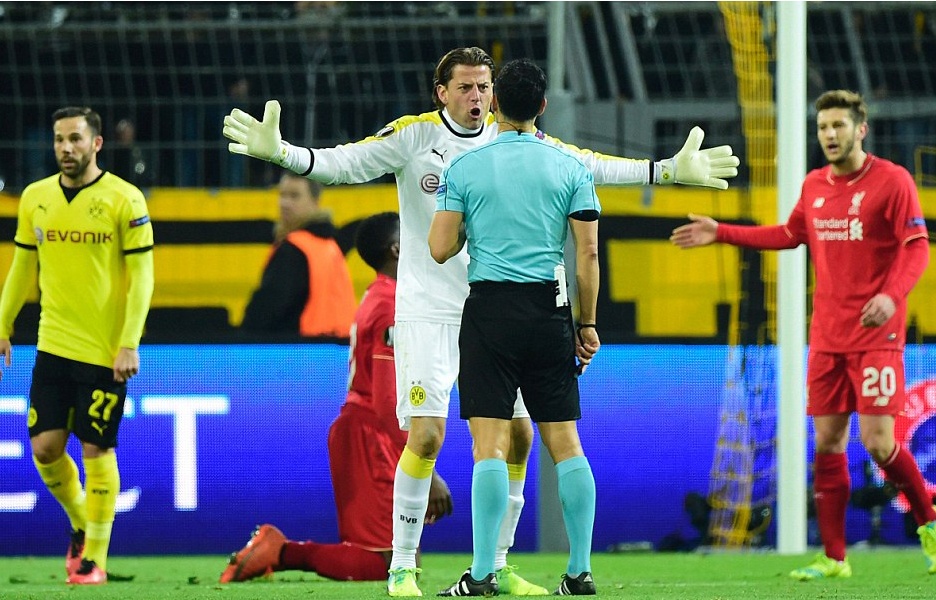 Liverpool hoa Dortmund anh 9