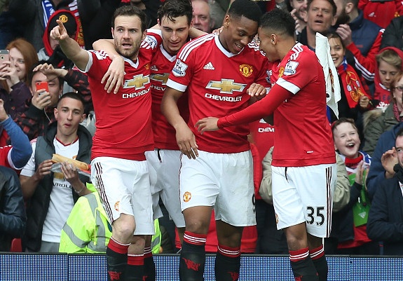 Sao MU có thể bị giảm lương ảnh 1 Sao MU co the bi giam luong anh 1