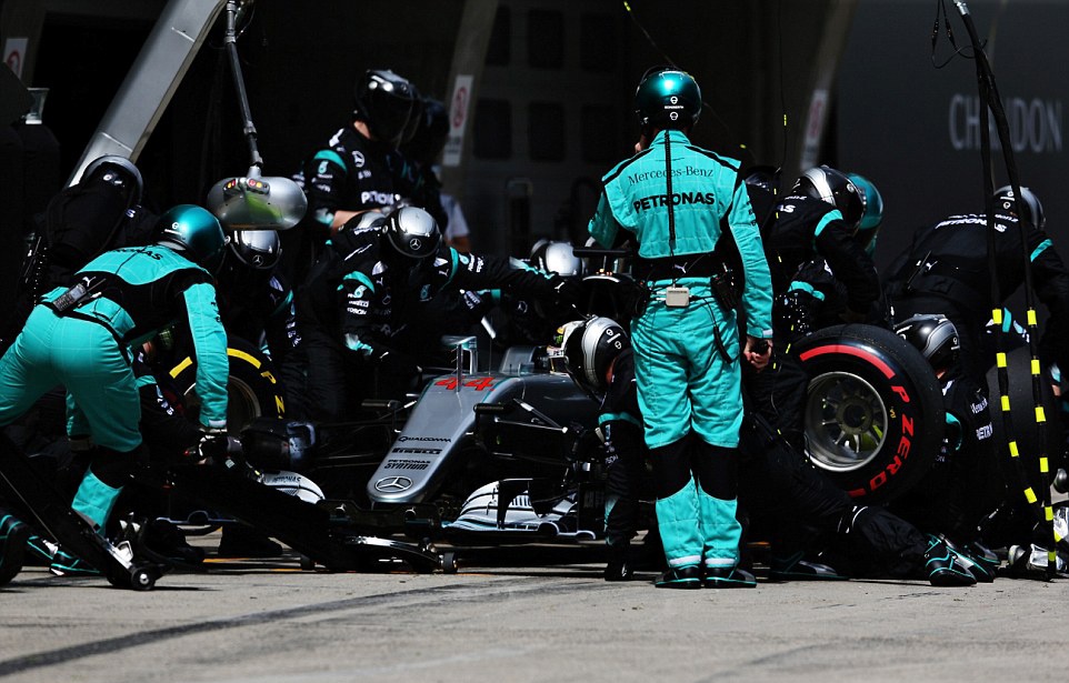 Nico Rosberg lap hat-trick thang chang anh 11