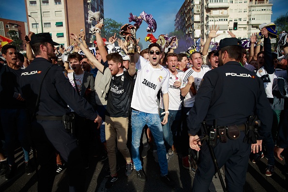 Real vao chung ket anh 6