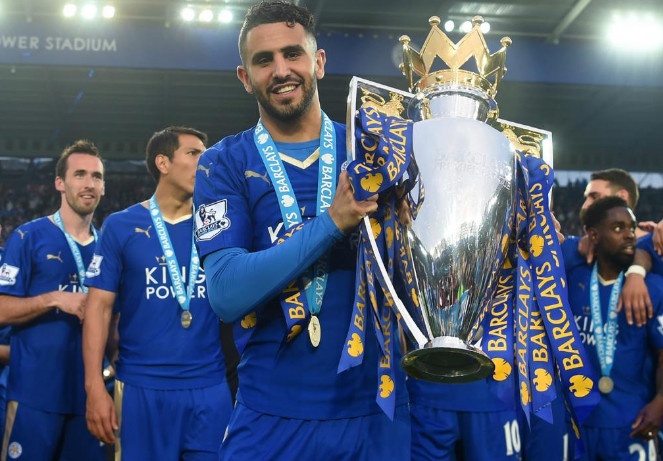 Mahrez nhan giai cau thu Leicester hay nhat mua hinh anh