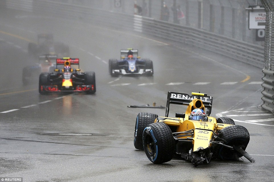 Hamilton thắng chặng đầu tại Monaco ảnh 14 Hamilton thang chang dau tai Monaco anh 14
