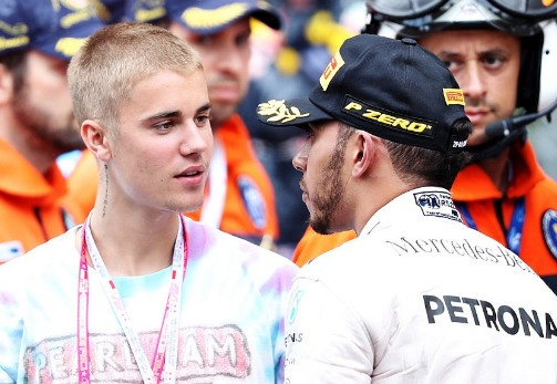 Justin Bieber va cac sao bong da mung Hamilton thang chang hinh anh