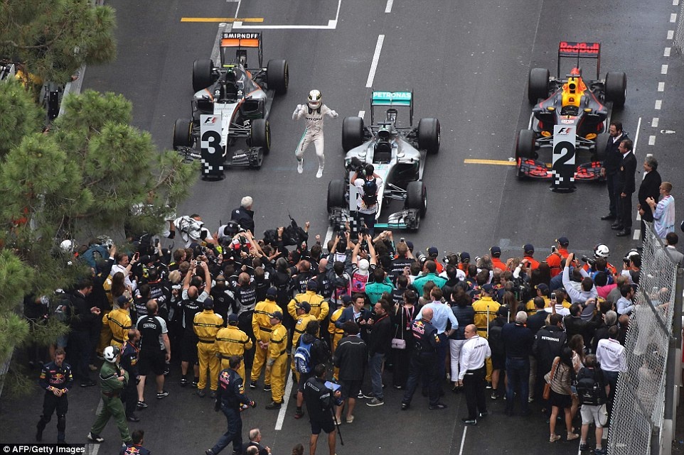 Hamilton thắng chặng đầu tại Monaco ảnh 4 Hamilton thang chang dau tai Monaco anh 4