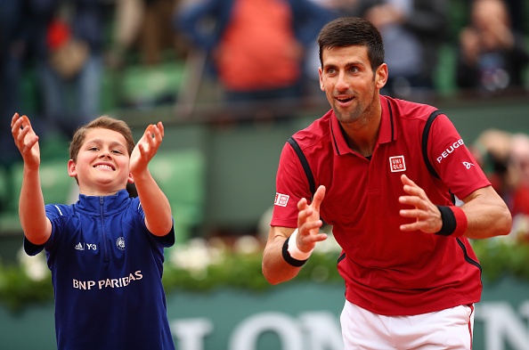 Djokovic mất 2 ngày vào tứ kết ảnh 1 Djokovic mat 2 ngay vao tu ket anh 1