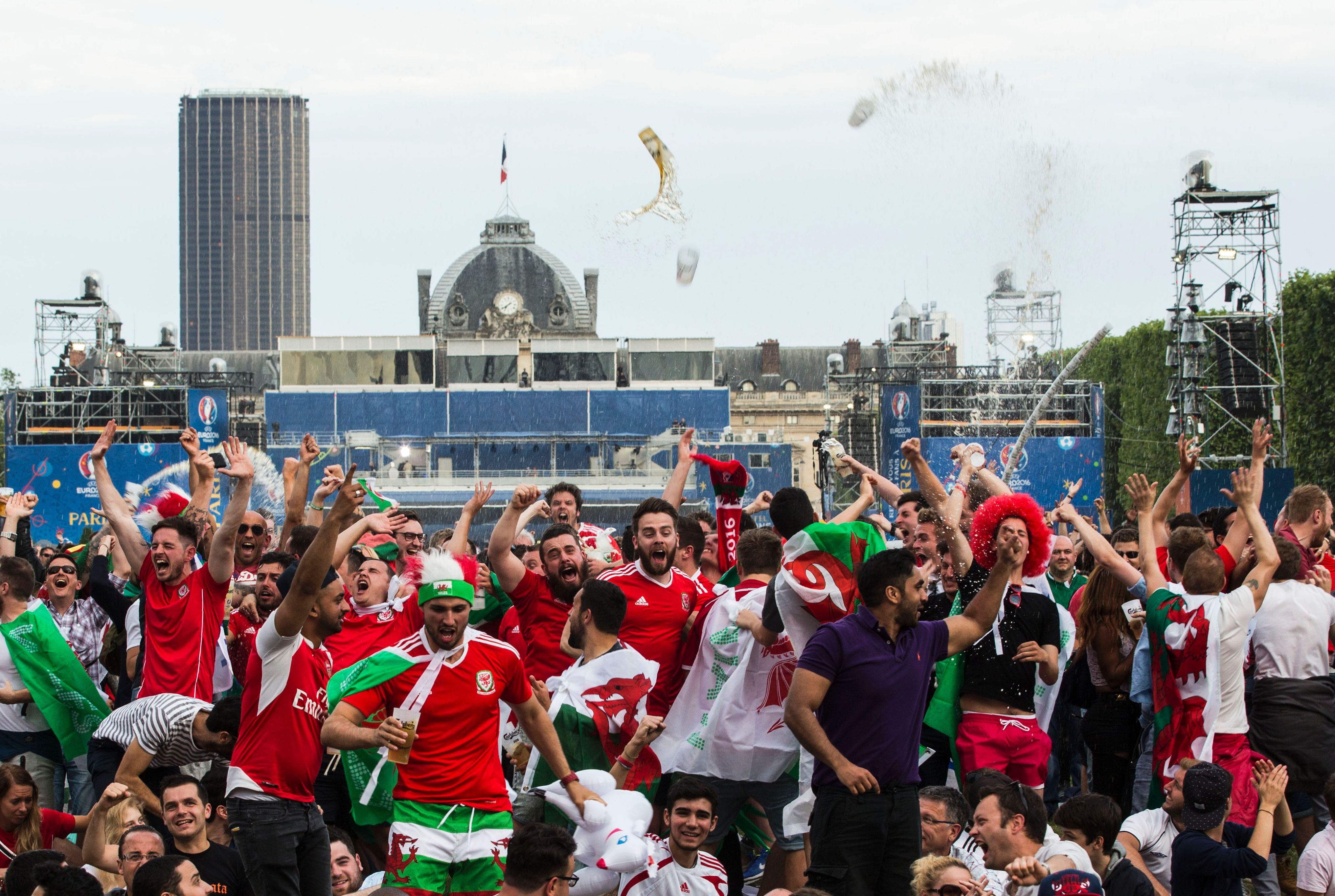 Bale tỏa sang ảnh 15 Bale toa sang anh 15