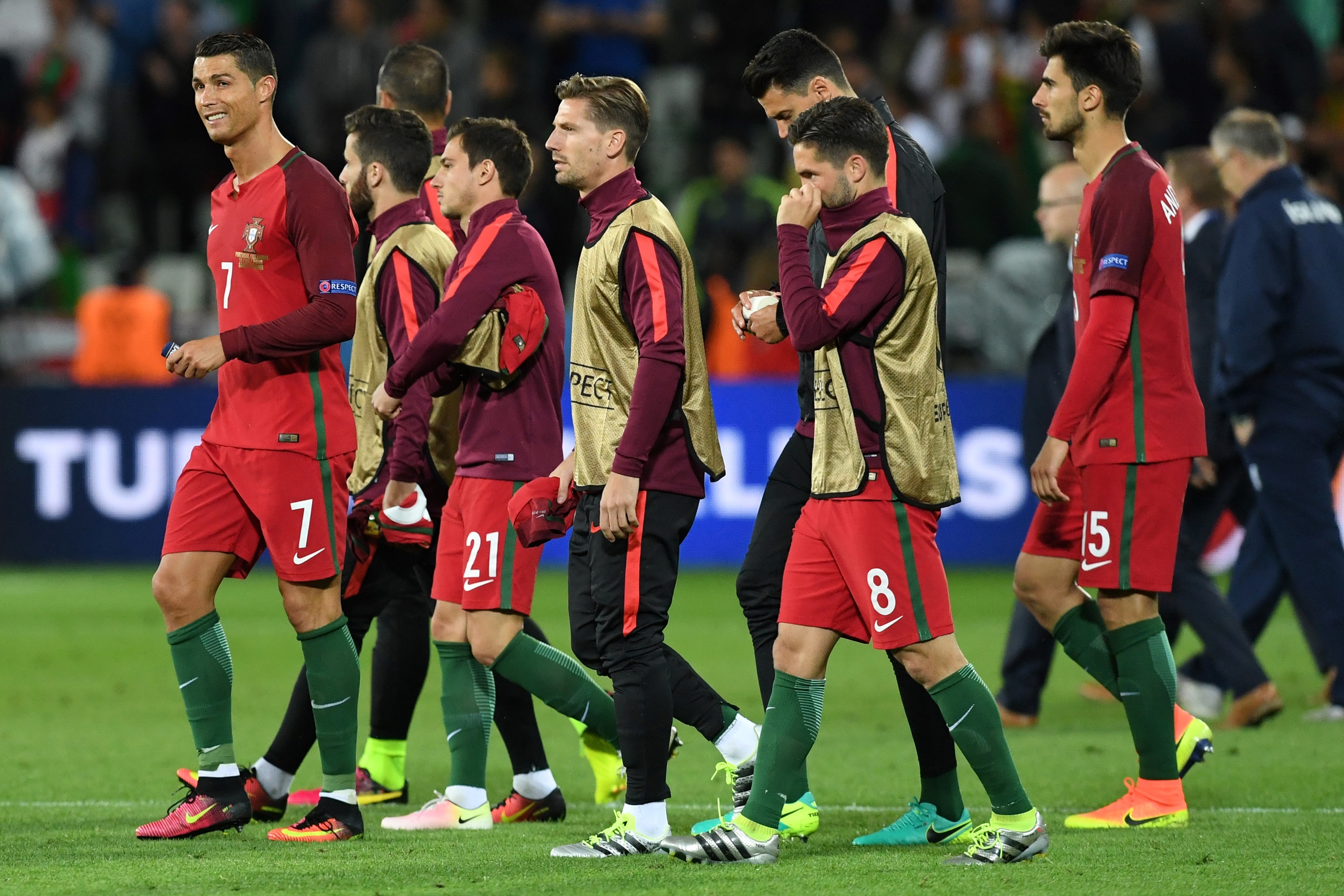 Ronaldo bat luc anh 7