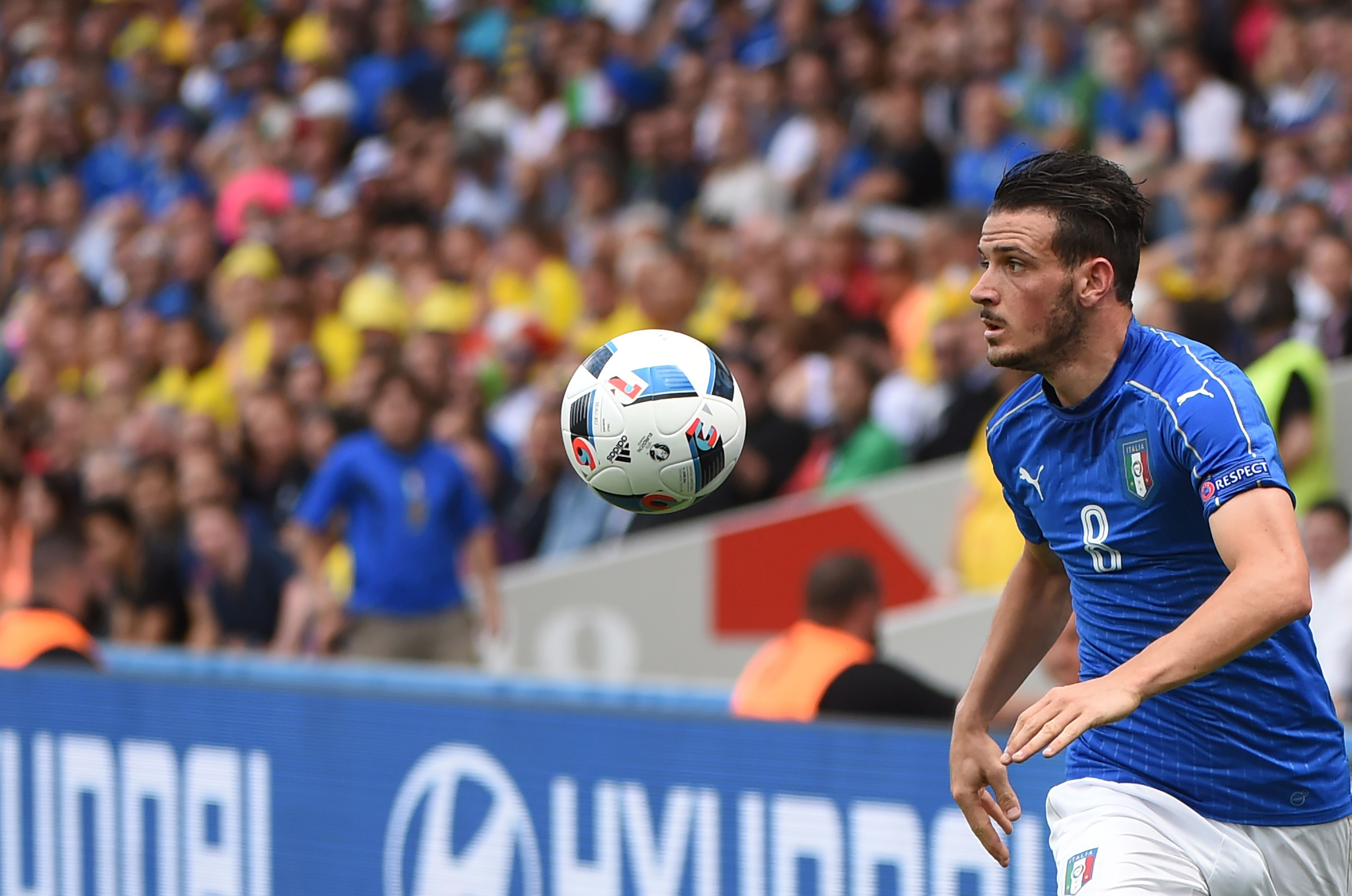 Cham diem Italy 1-0 Thuy Dien anh 8