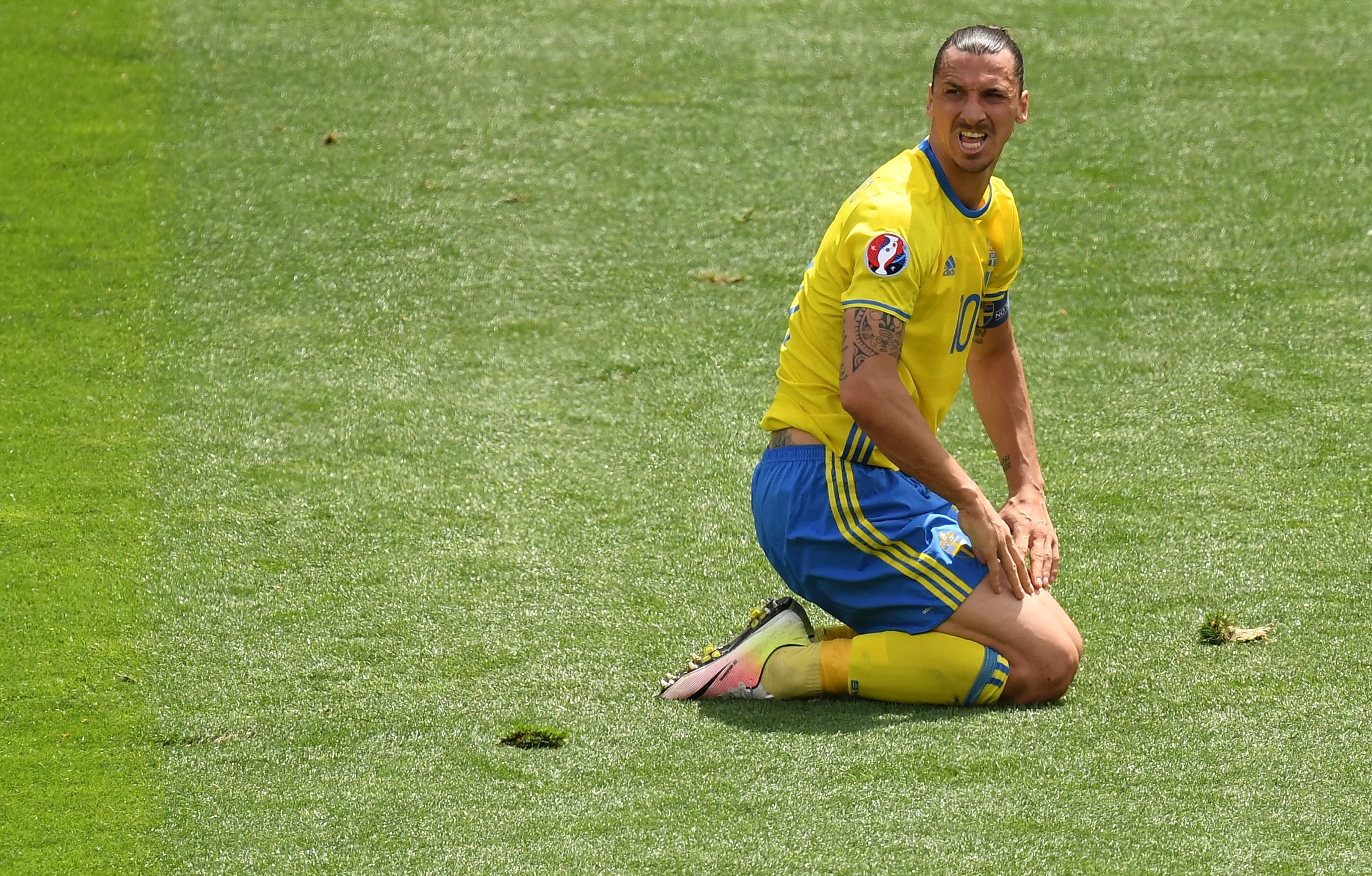 Cham diem Italy 1-0 Thuy Dien anh 23