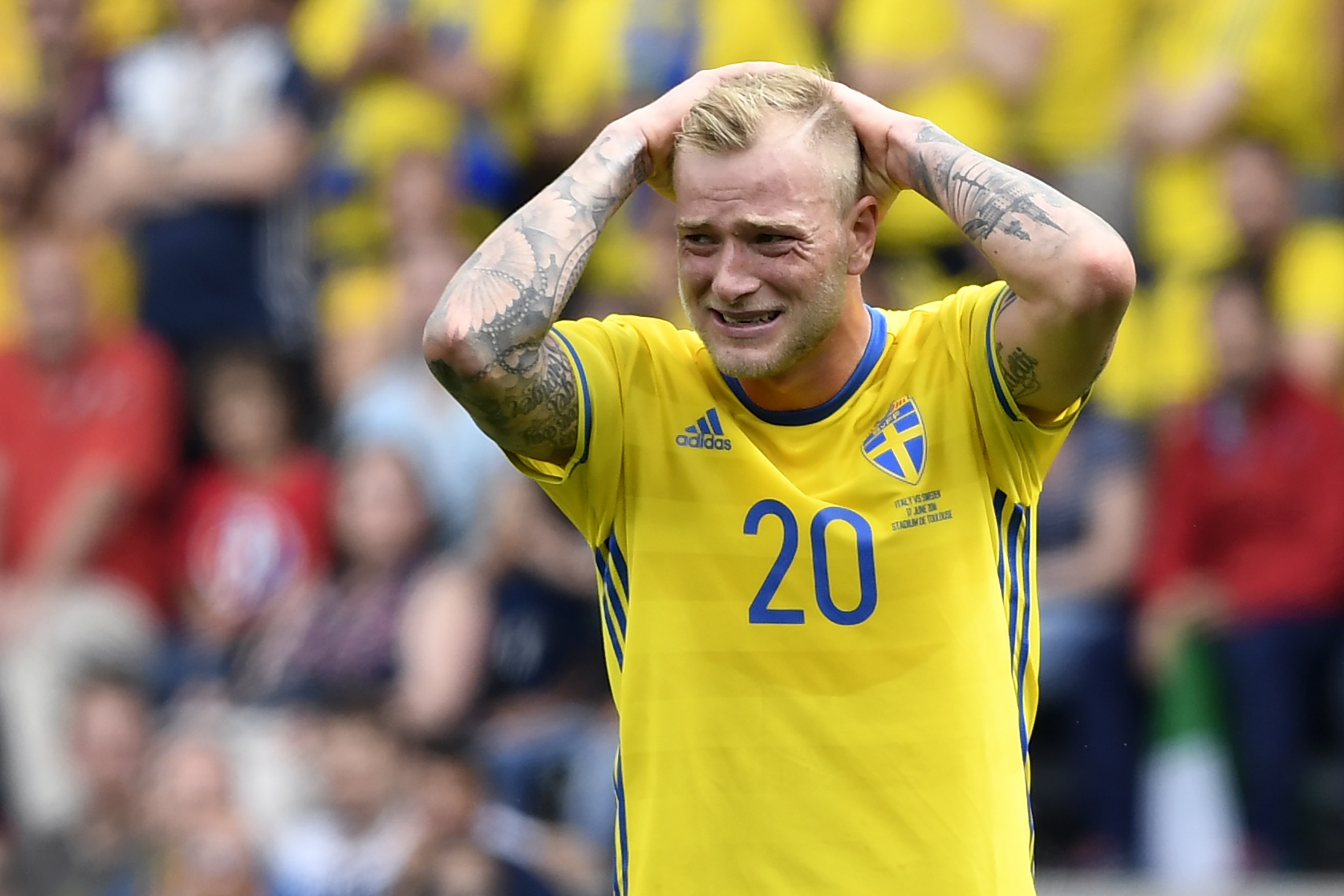 Cham diem Italy 1-0 Thuy Dien anh 22