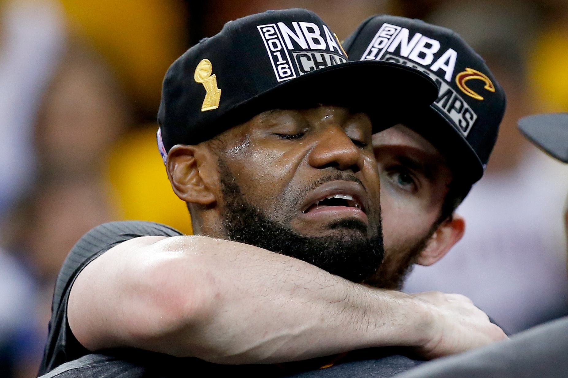 LeBron James òa khóc ảnh 6 LeBron James oa khoc anh 6