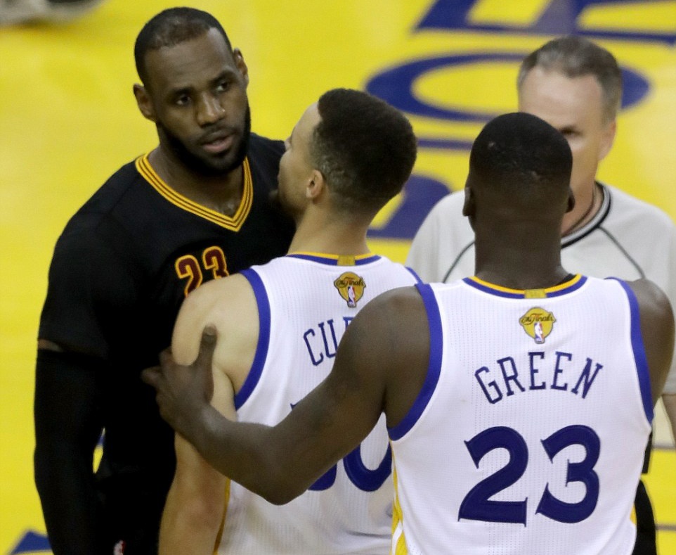 LeBron James òa khóc ảnh 12 LeBron James oa khoc anh 12