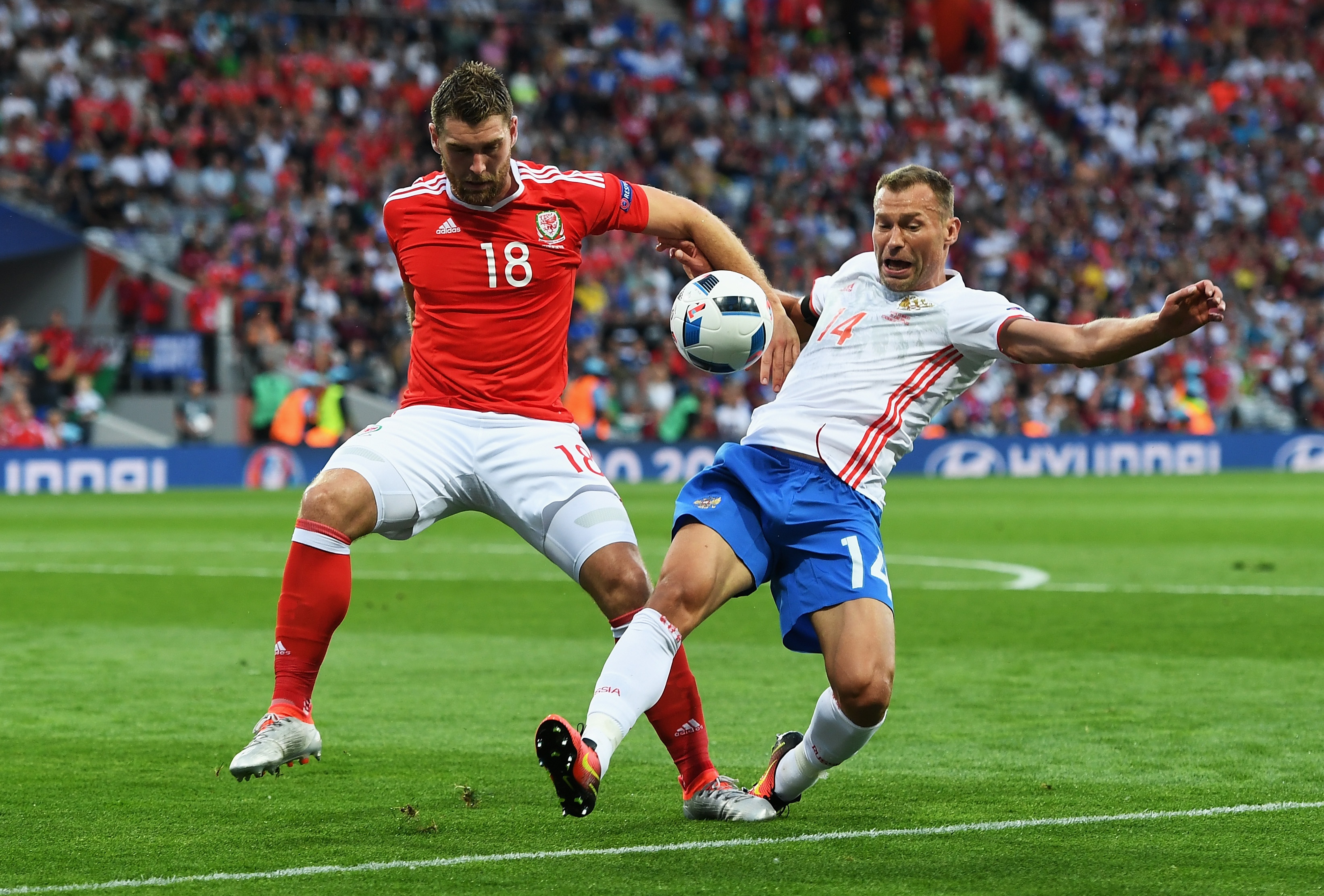 Cham diem Xu Wales vs Nga anh 14