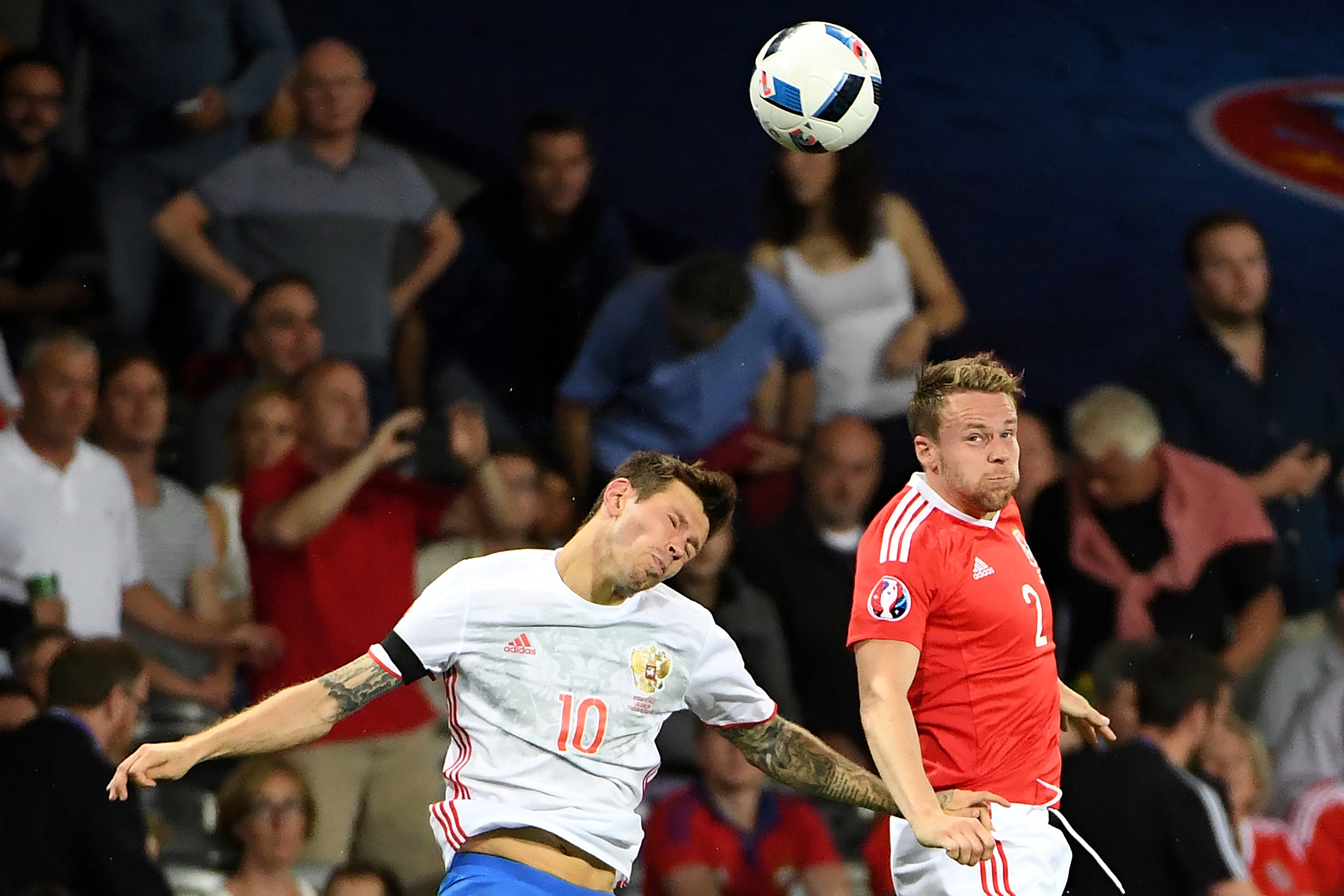 Cham diem Xu Wales vs Nga anh 8