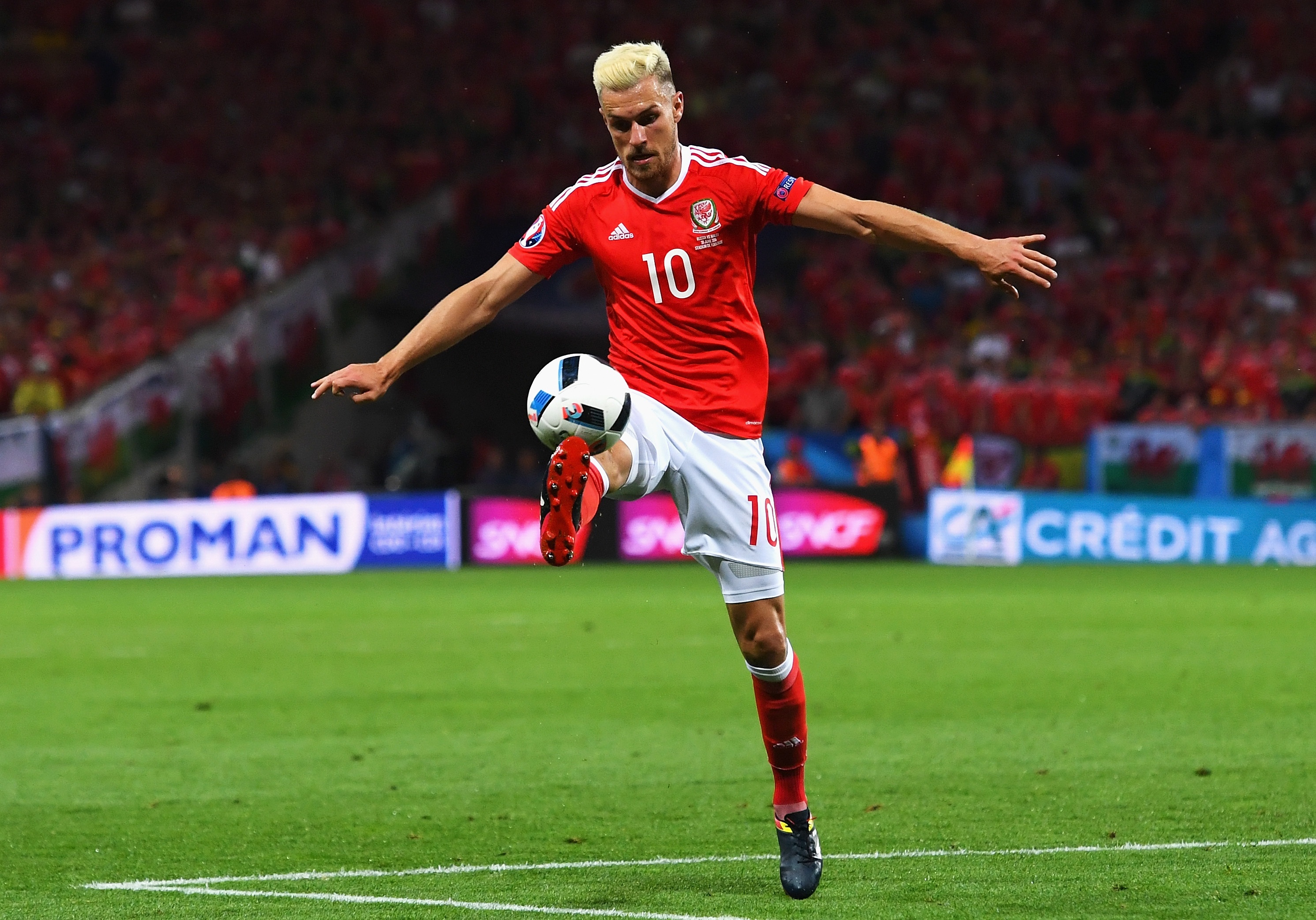 Cham diem Xu Wales vs Nga anh 10