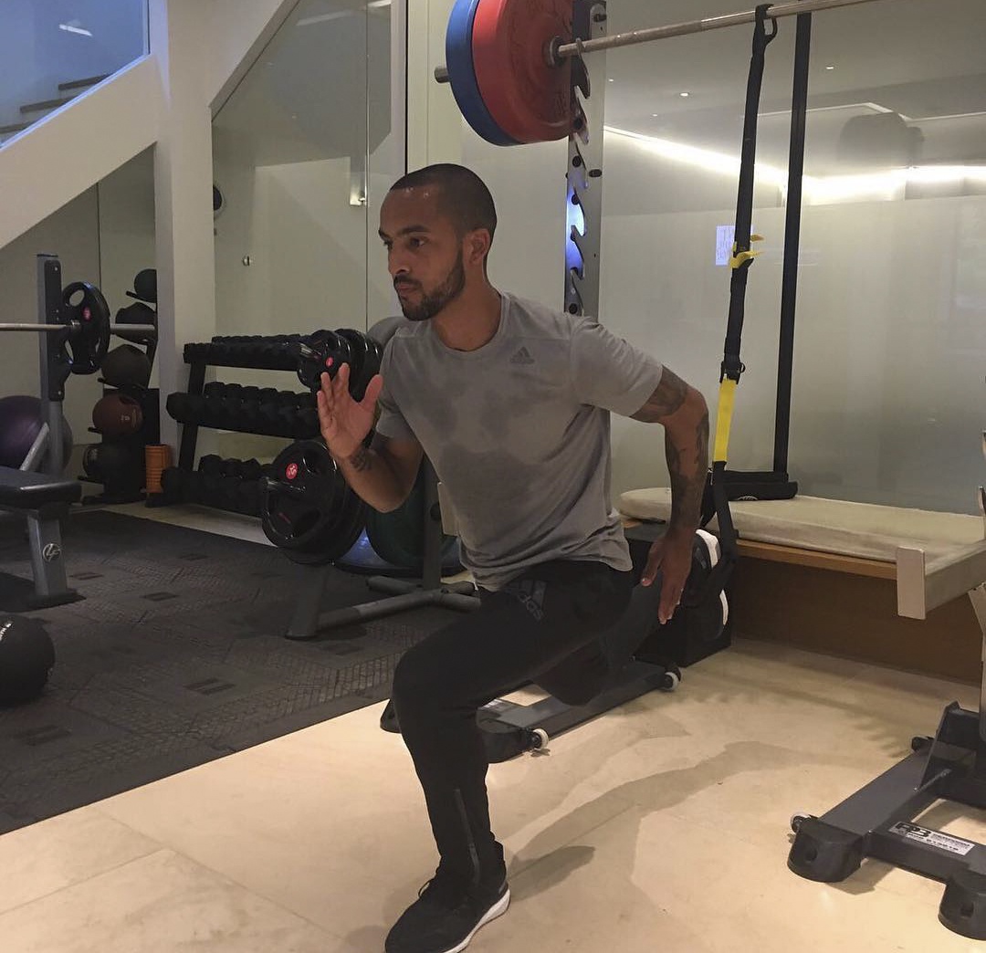 Mua he khong Euro cua sao bong da anh 13