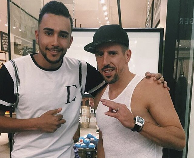 Mua he khong Euro cua sao bong da anh 16