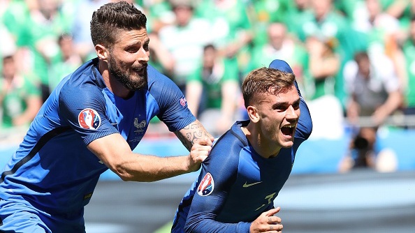 Griezmann lap cu dup, Phap nguoc dong vao tu ket hinh anh