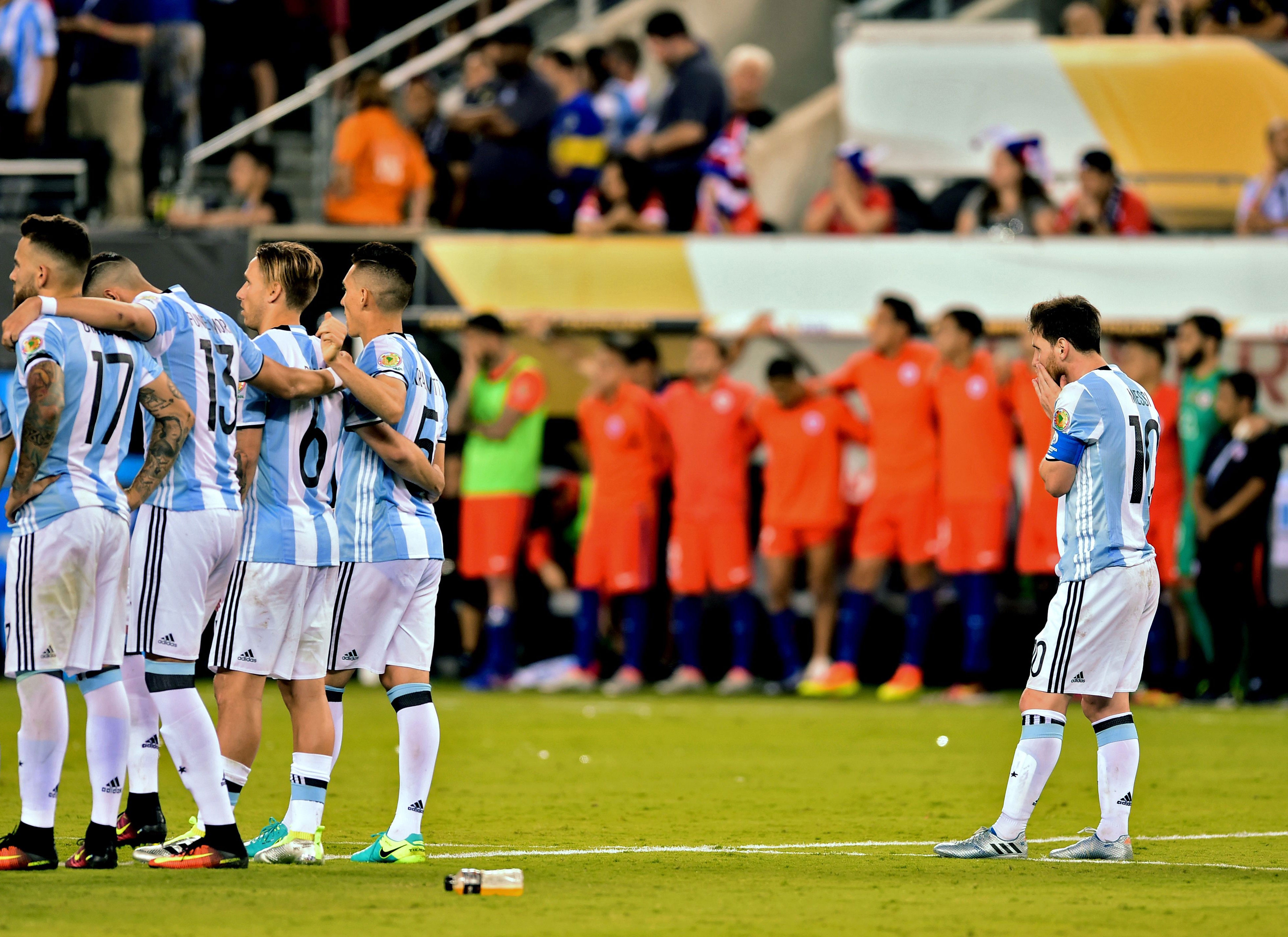 Messi khoc nuc no anh 3