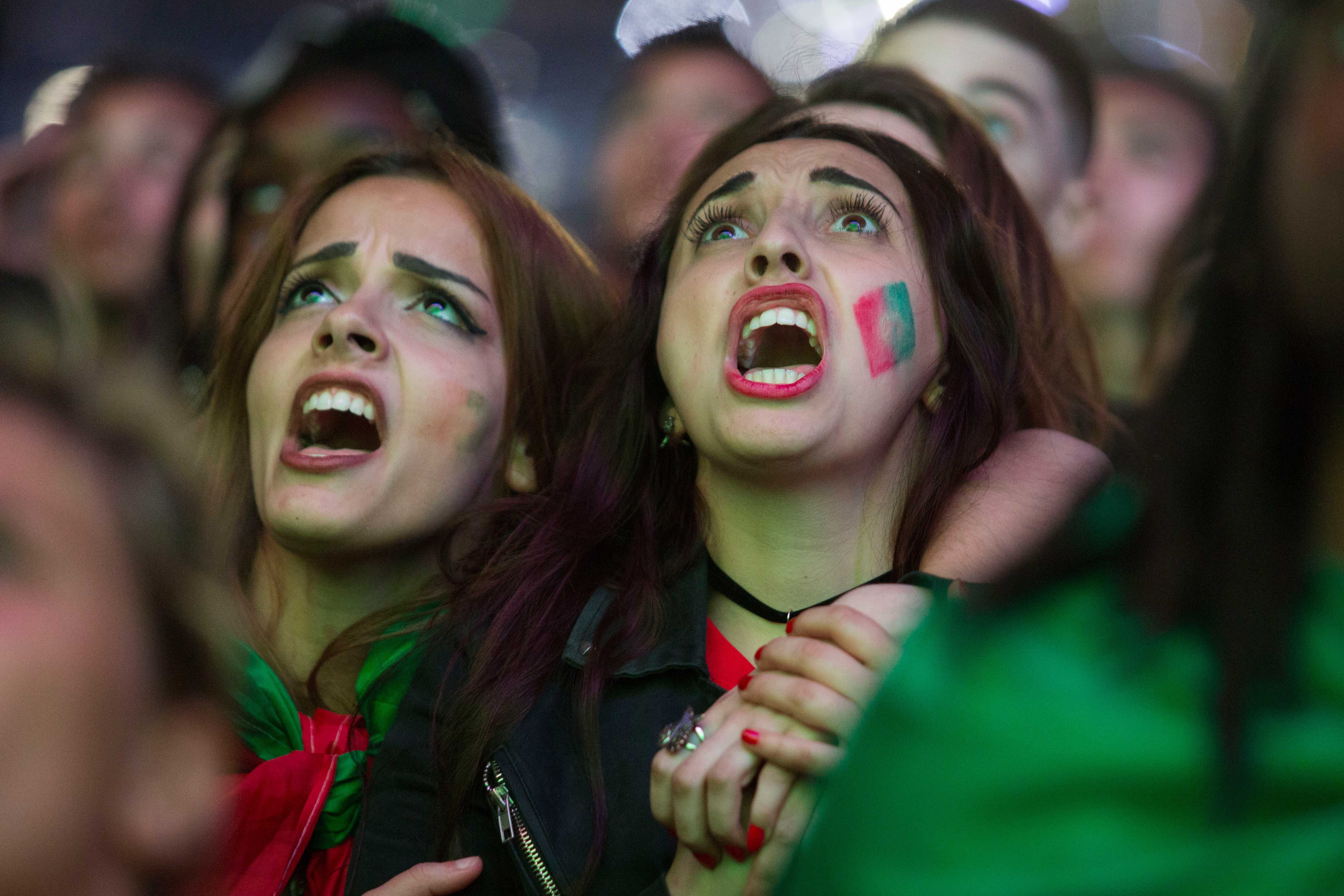 Ronaldo va dong doi vo oa anh 2