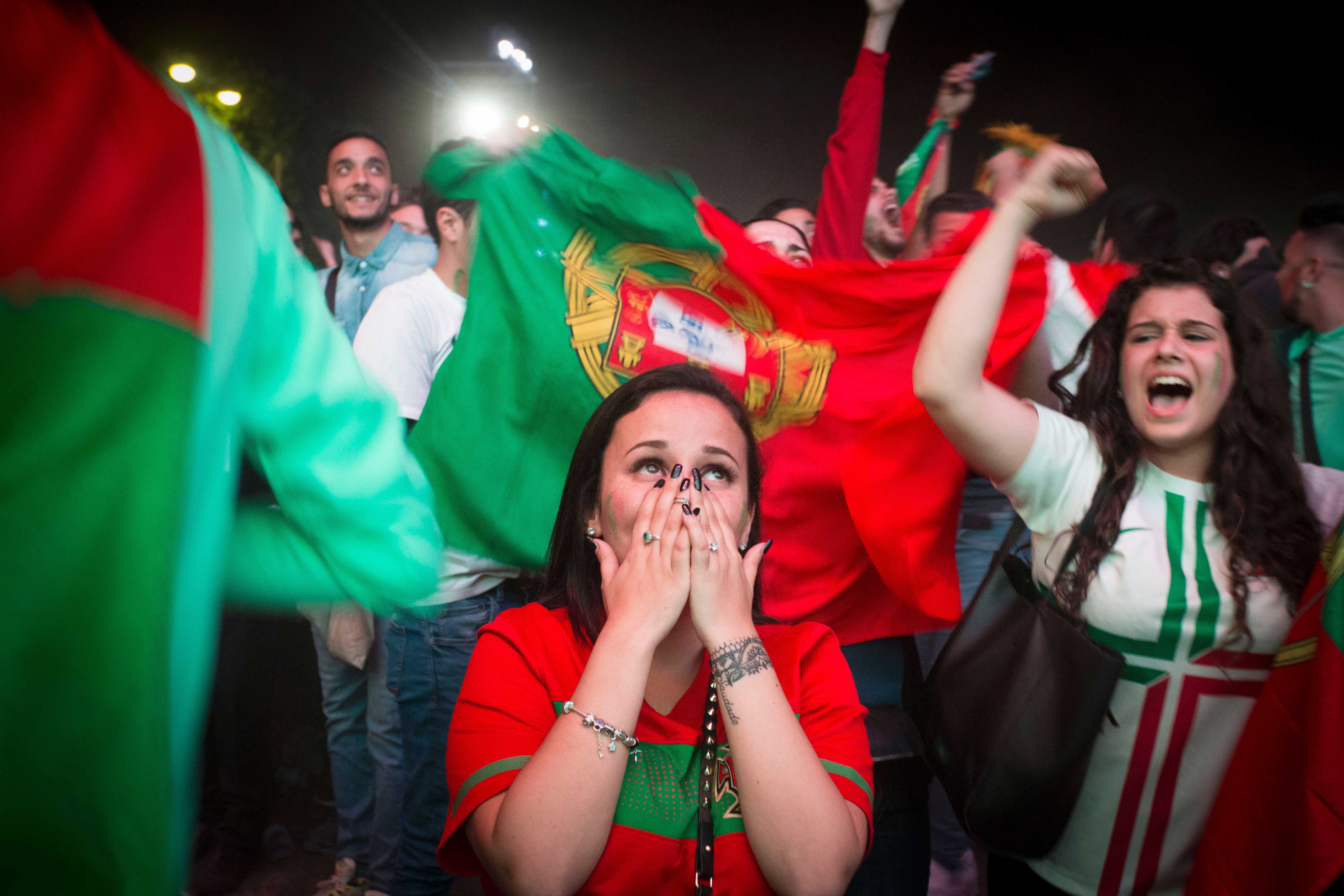 Ronaldo va dong doi vo oa anh 11