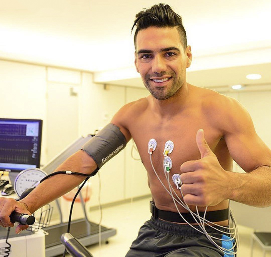 Kagawa khoe bat duoc ca ngu anh 7