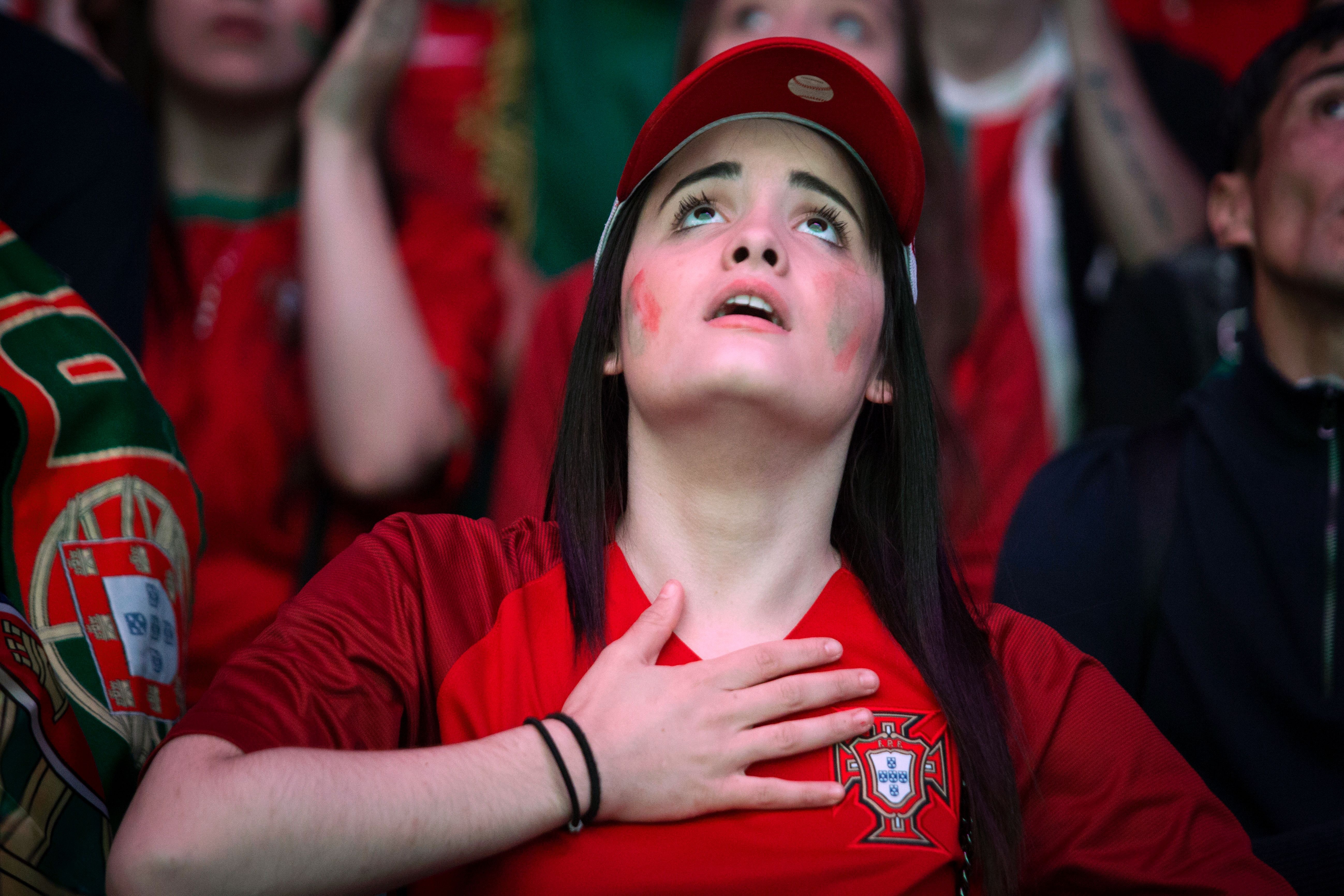 Bo Dao Nha vao chung ket Euro anh 4