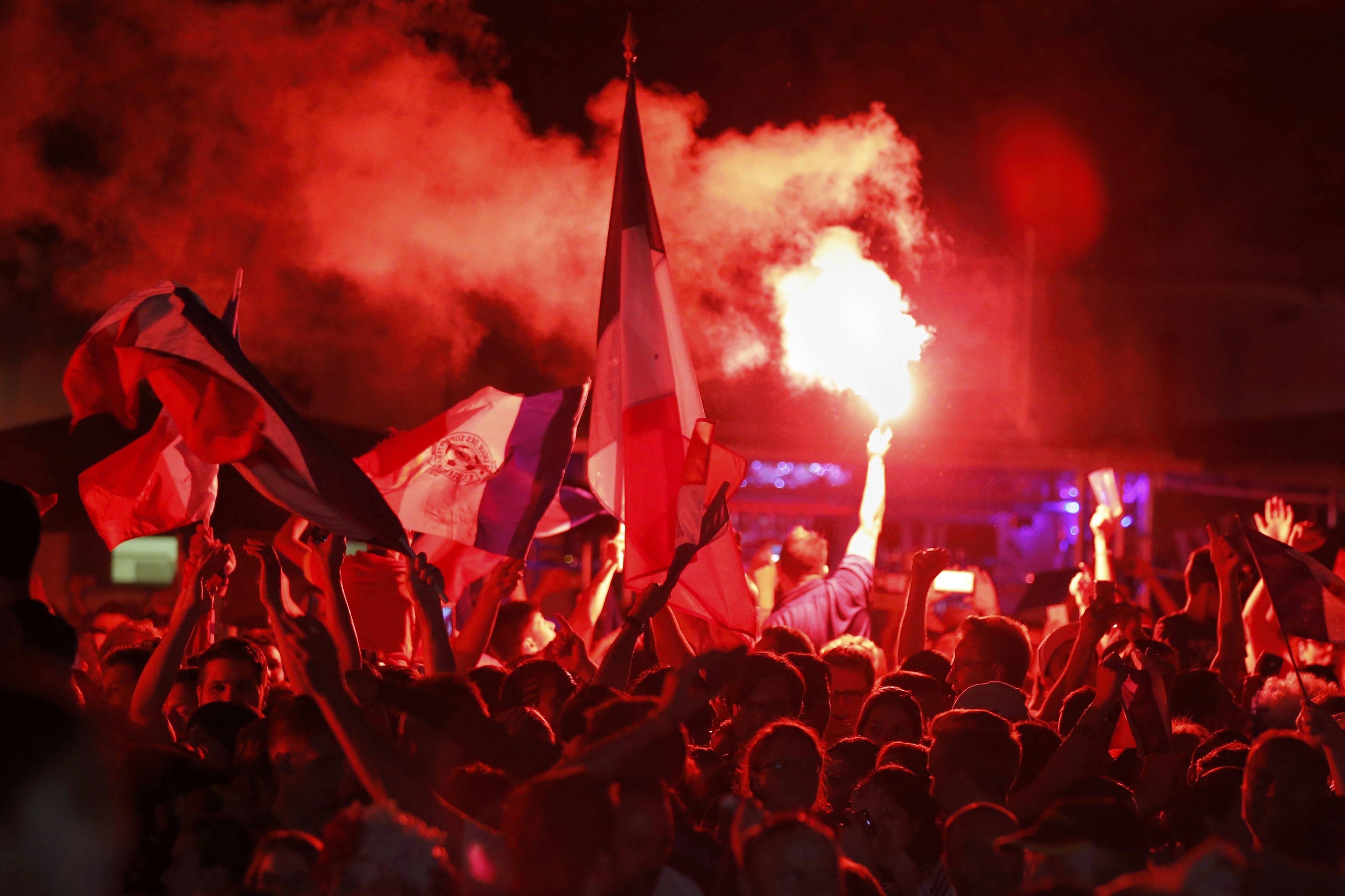 Phap vao chung ket Euro anh 3