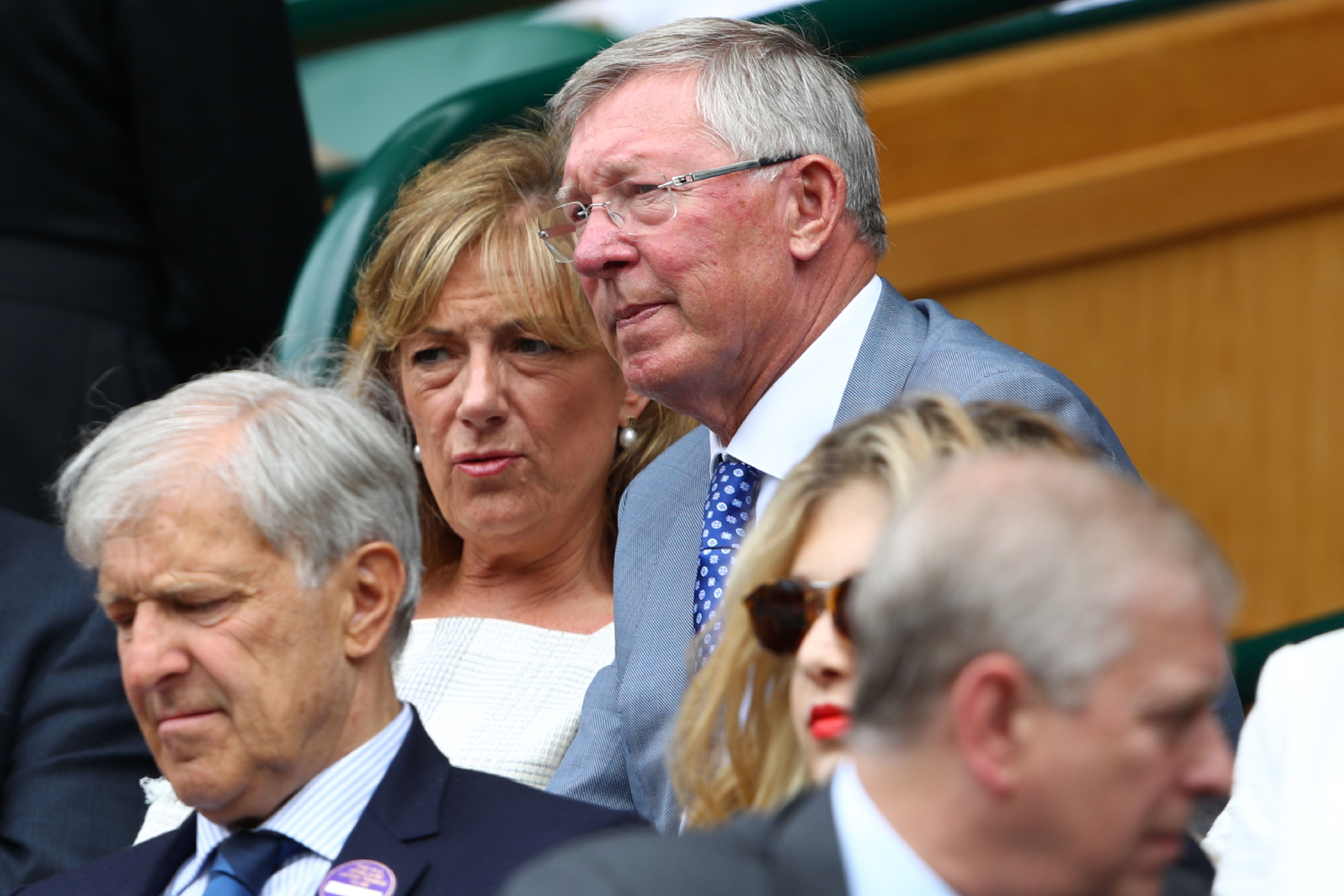 Bồ cũ Ronaldo âu yếm người tình ảnh 12 Bo cu Ronaldo au yem nguoi tinh anh 12