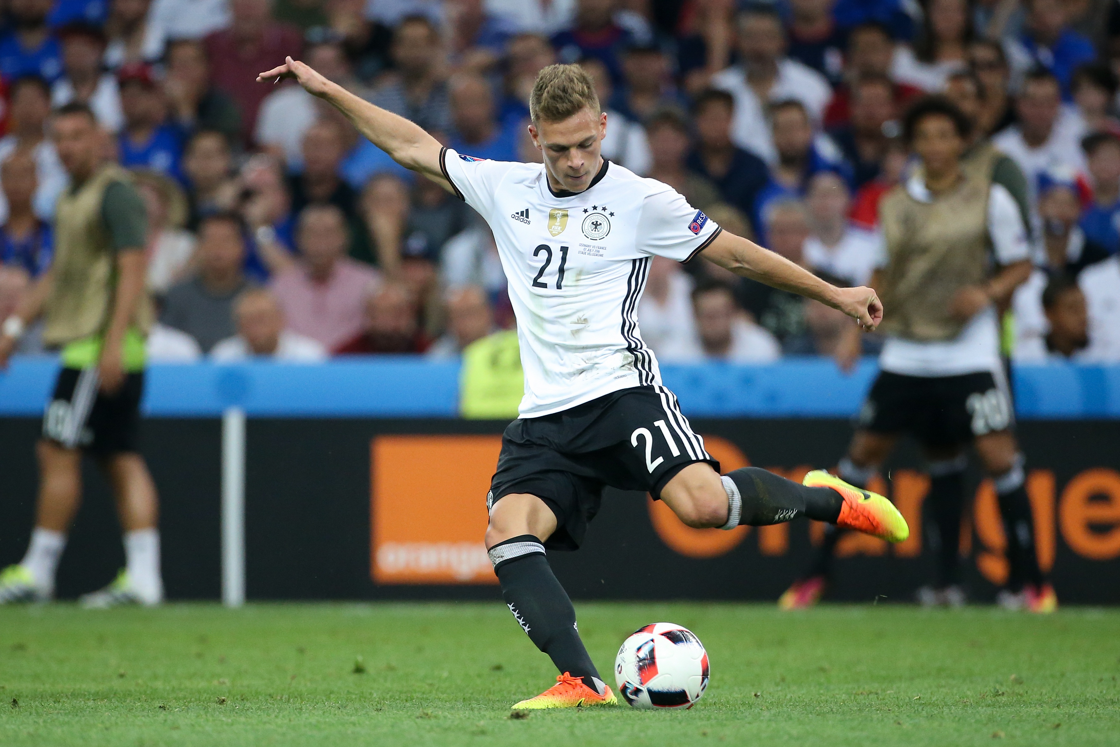 Top 10 ngoi sao tang gia anh 6